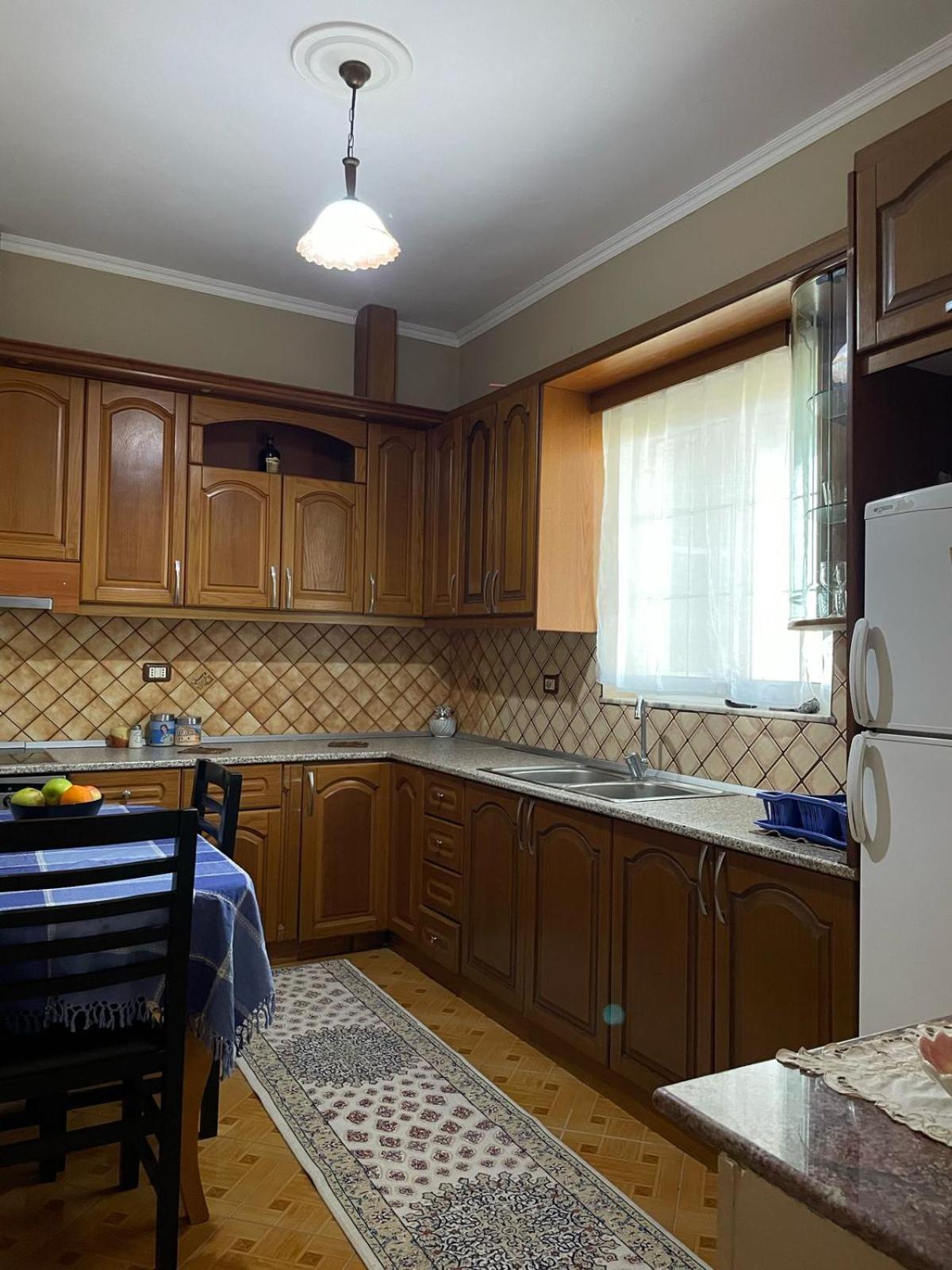 Guest House Ilir 培拉特 外观 照片